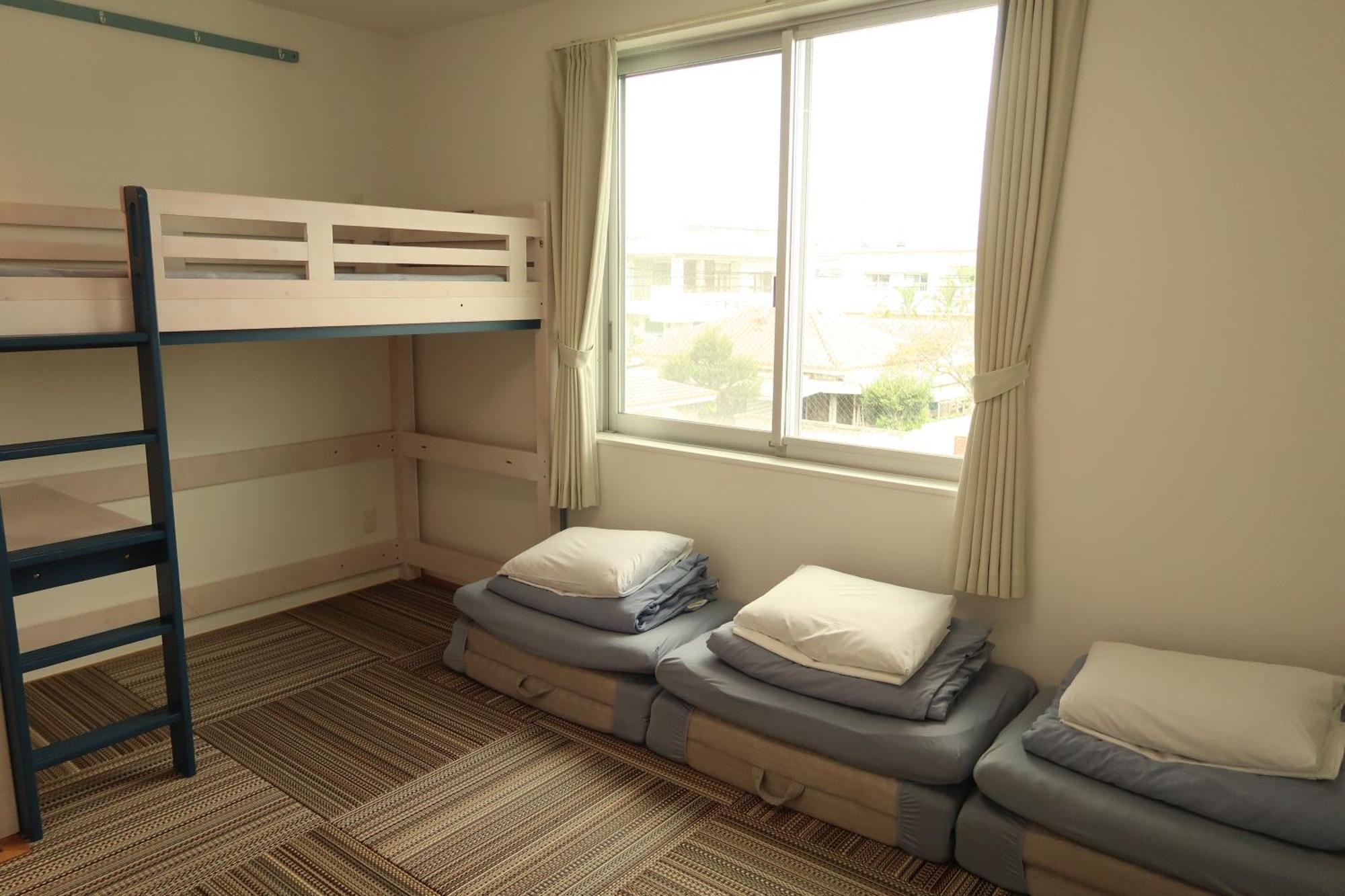Hostel Sunterrace Ishigaki Ishigaki  Екстер'єр фото
