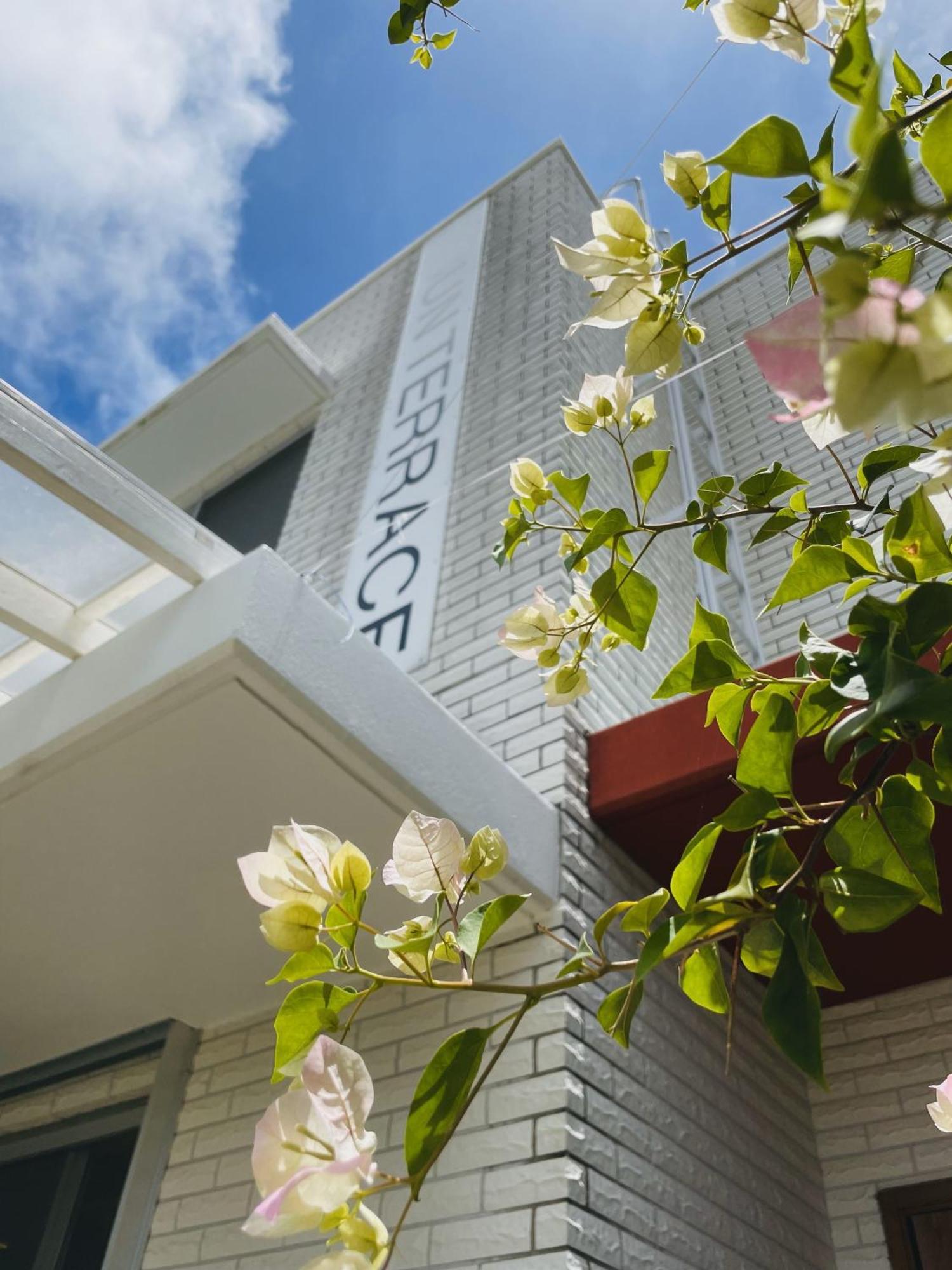 Hostel Sunterrace Ishigaki Ishigaki  Екстер'єр фото